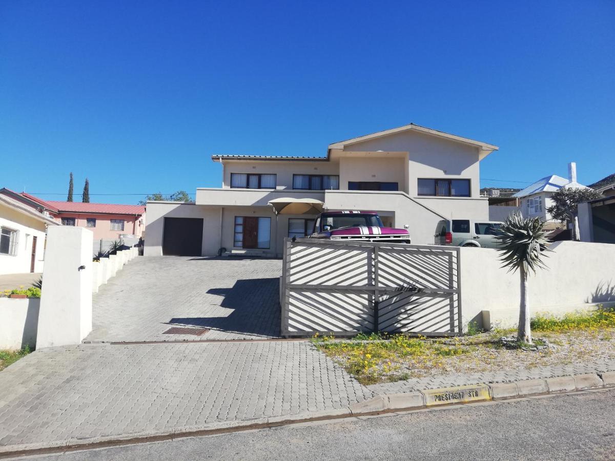 Ginas Place Springbok Exterior photo
